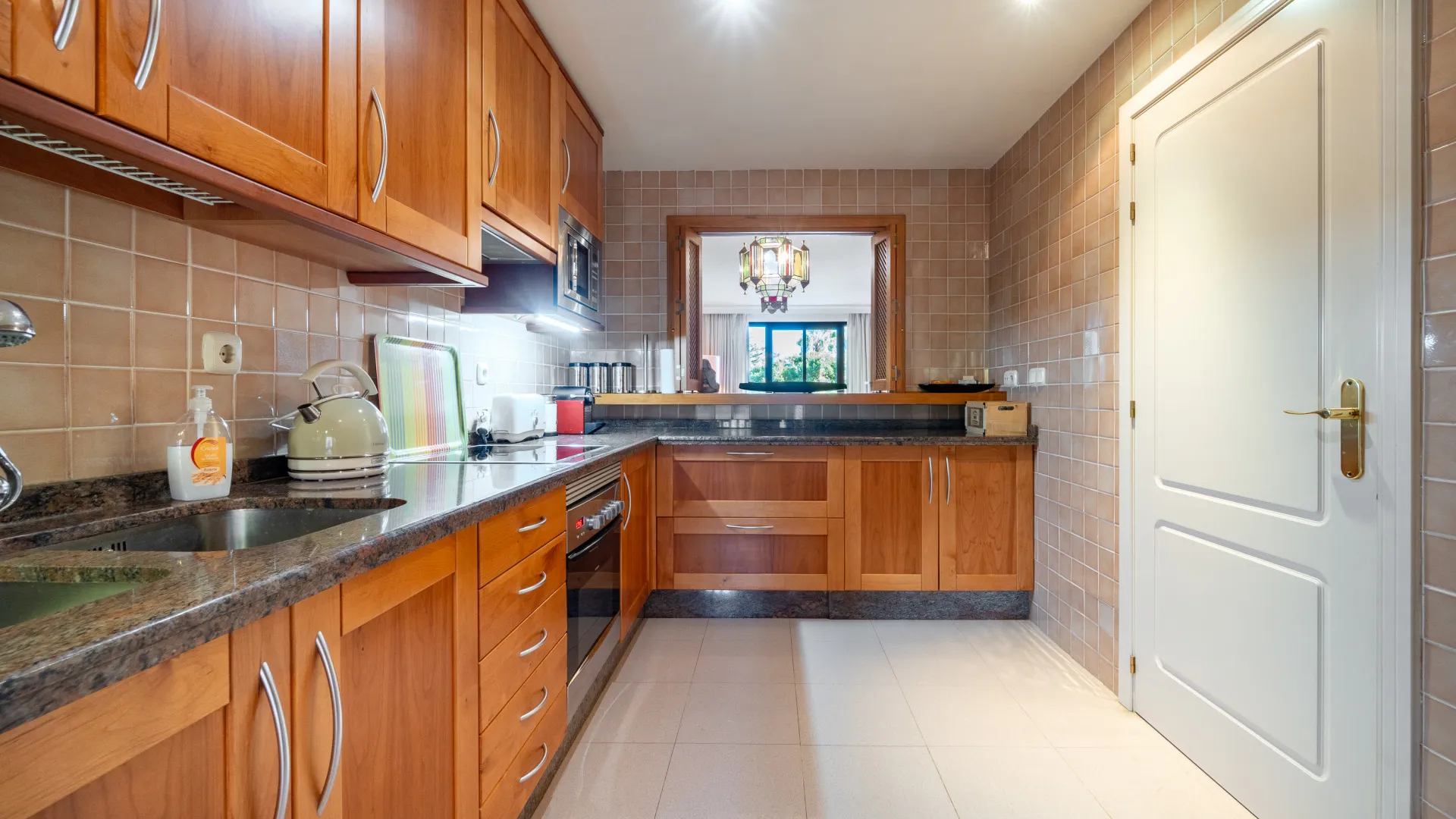 Se vende apartamento en Bahia Alcantara con 2 dormitorios