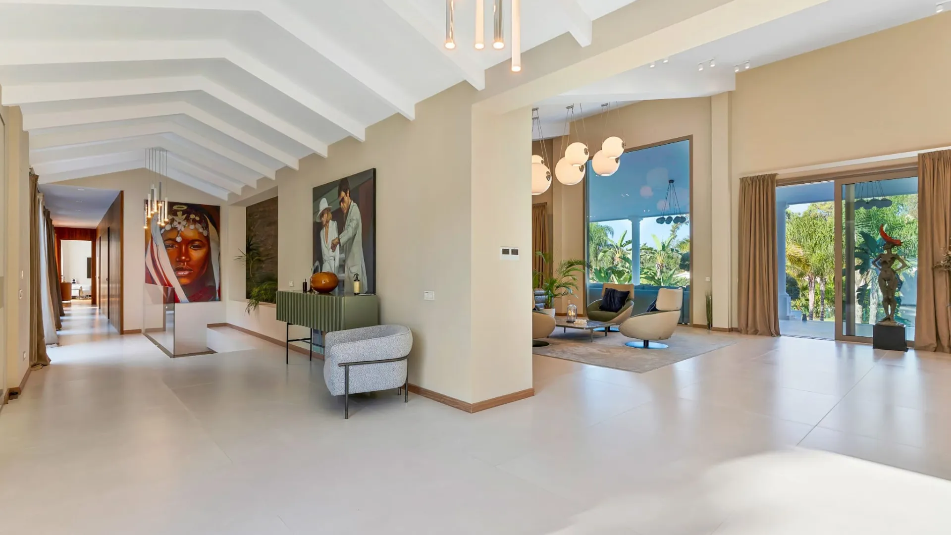 Se vende villa en Guadalmina Baja de 6 dormitorios