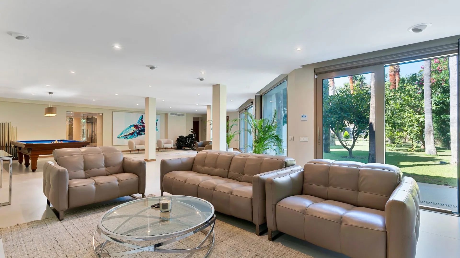 Se vende villa en Guadalmina Baja de 6 dormitorios