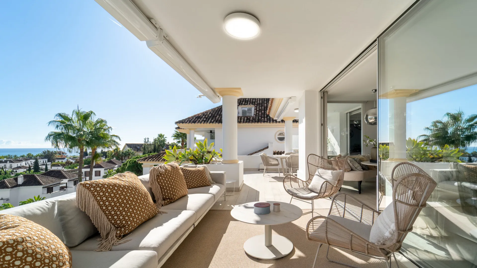 Duplex penthouse with 3 bedrooms for sale in Monte Paraiso