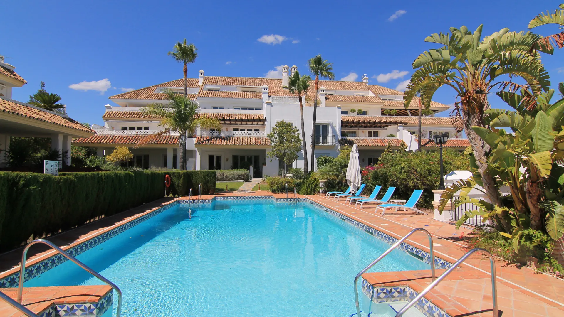 Duplex penthouse with 3 bedrooms for sale in Monte Paraiso