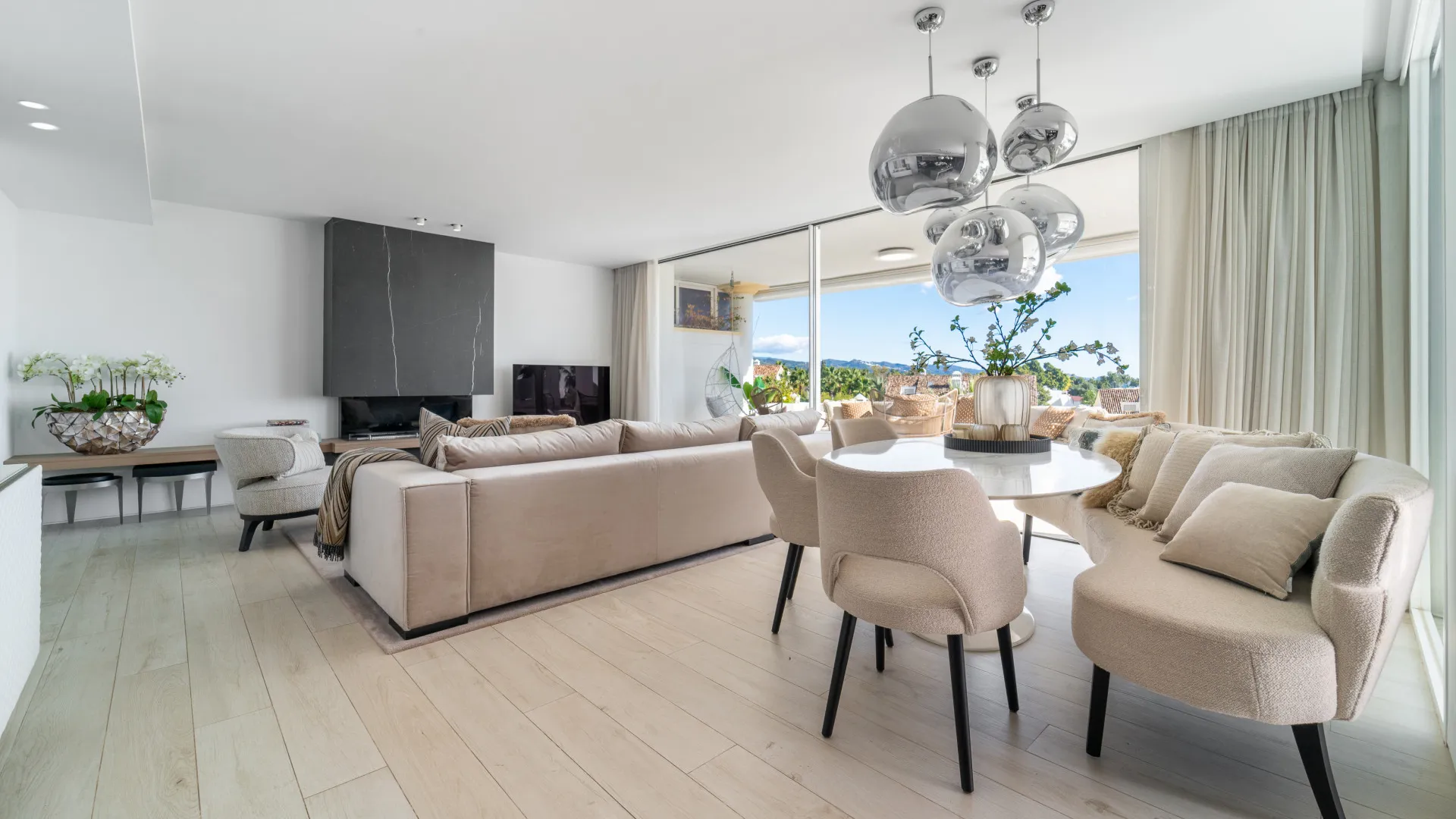 Duplex penthouse with 3 bedrooms for sale in Monte Paraiso