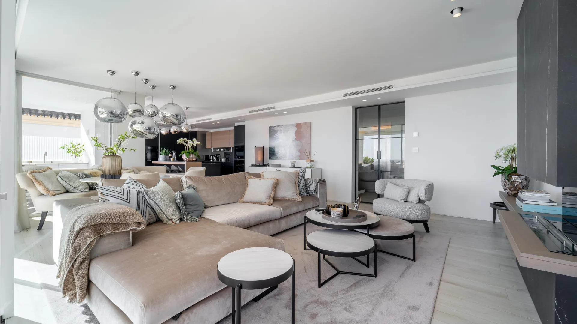 Duplex penthouse with 3 bedrooms for sale in Monte Paraiso