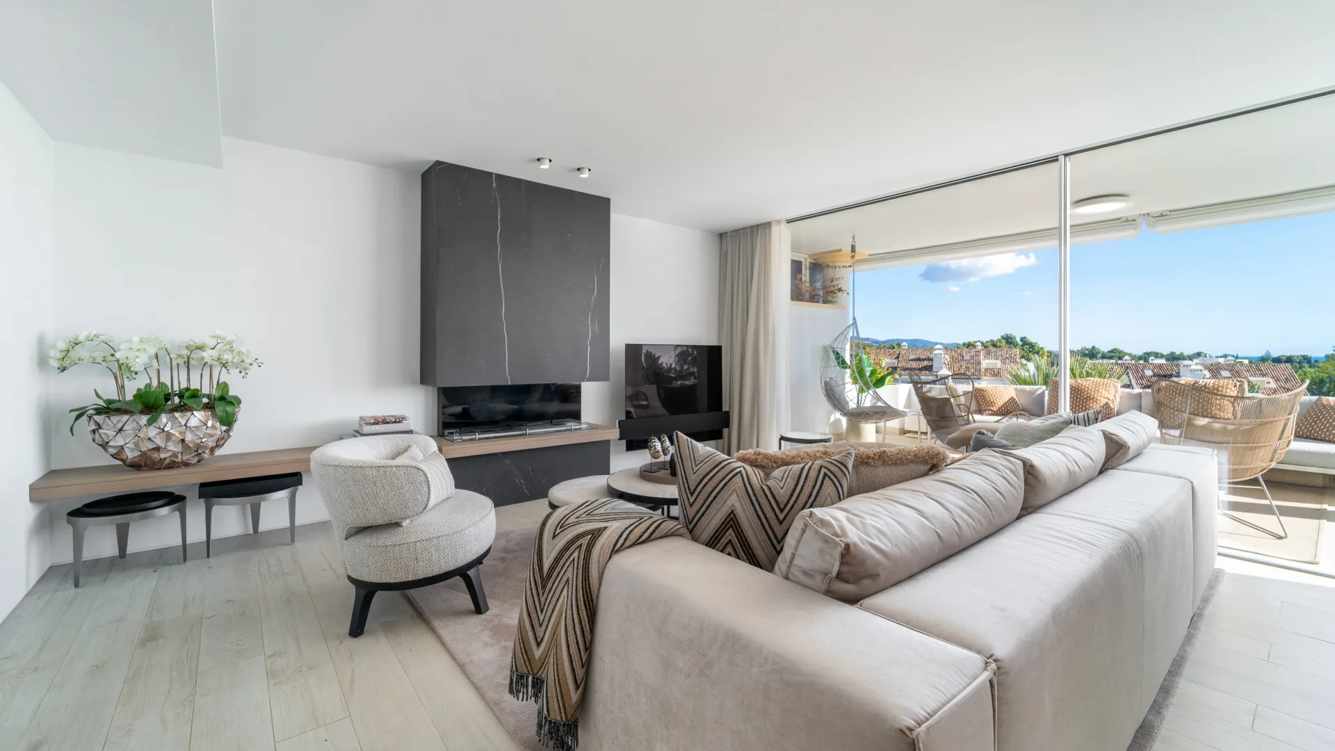 Duplex penthouse with 3 bedrooms for sale in Monte Paraiso