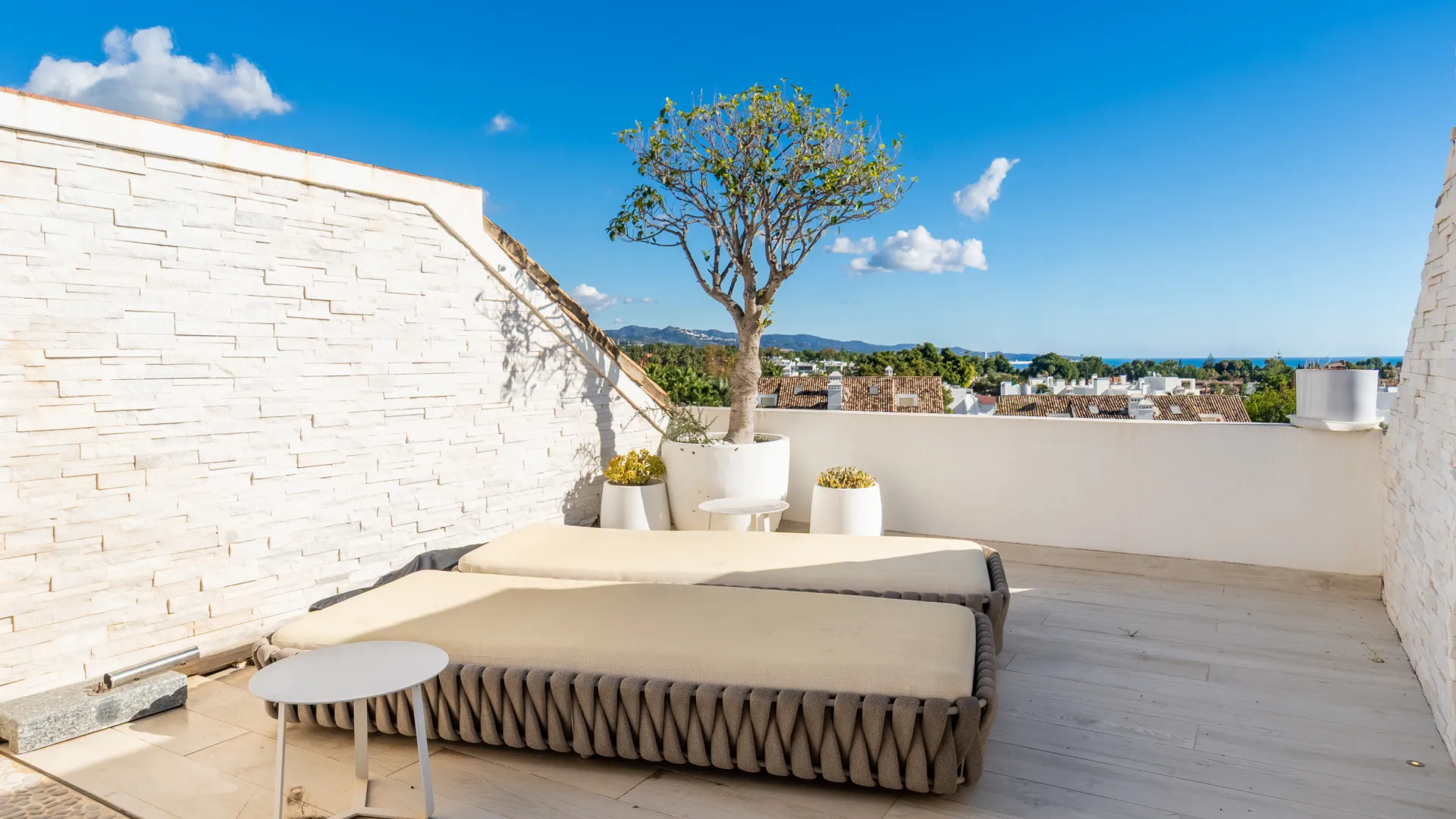 Duplex penthouse with 3 bedrooms for sale in Monte Paraiso
