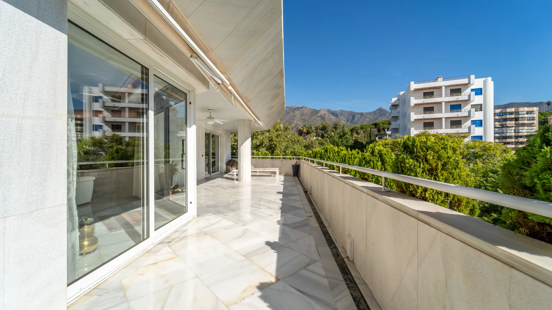 For sale Cipreses del Mar 4 bedrooms apartment