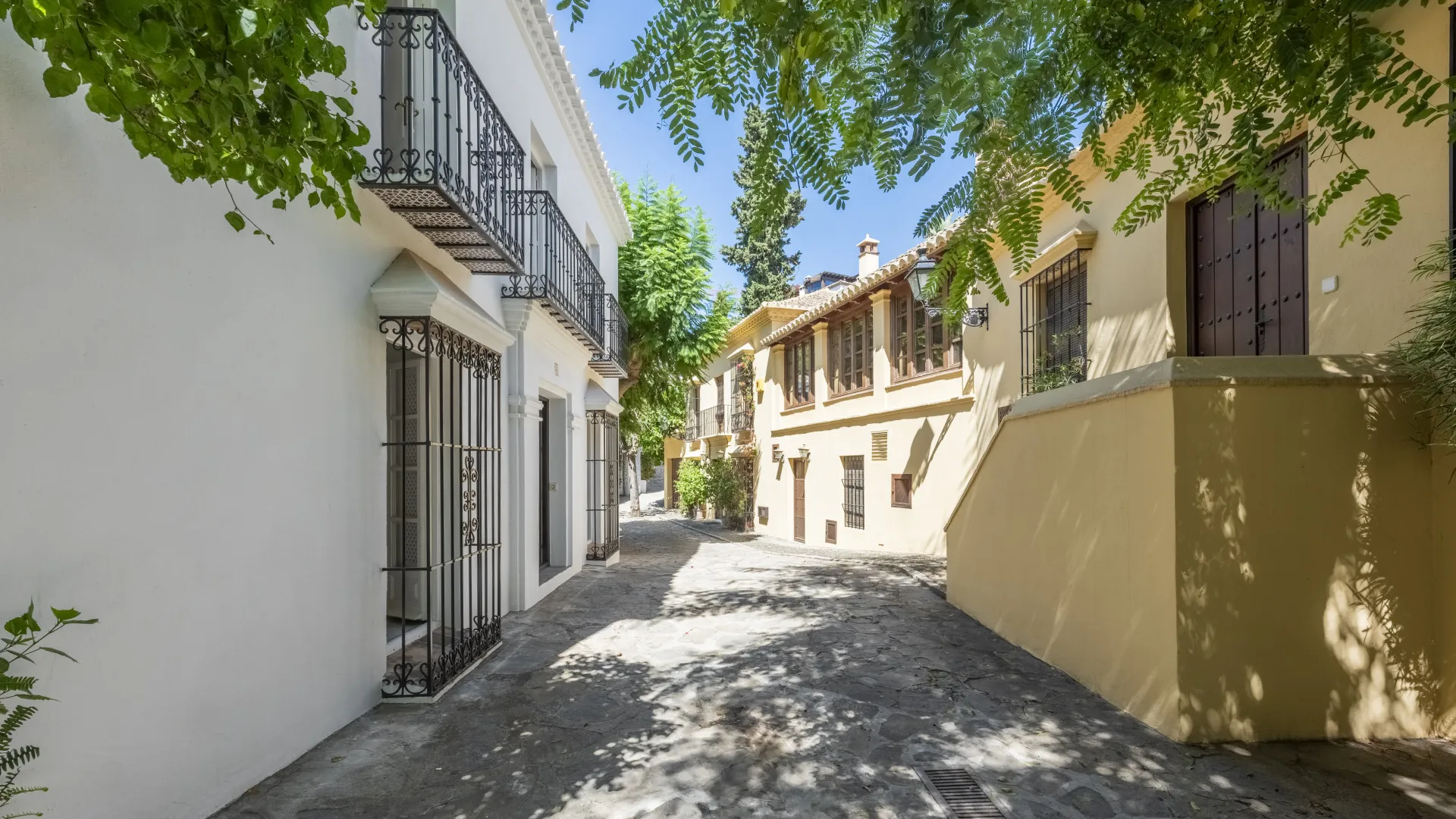 Town house in Lomas Pueblo for sale