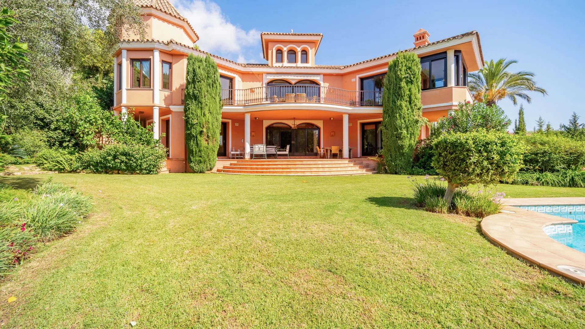 Sierra Blanca, villa en venta