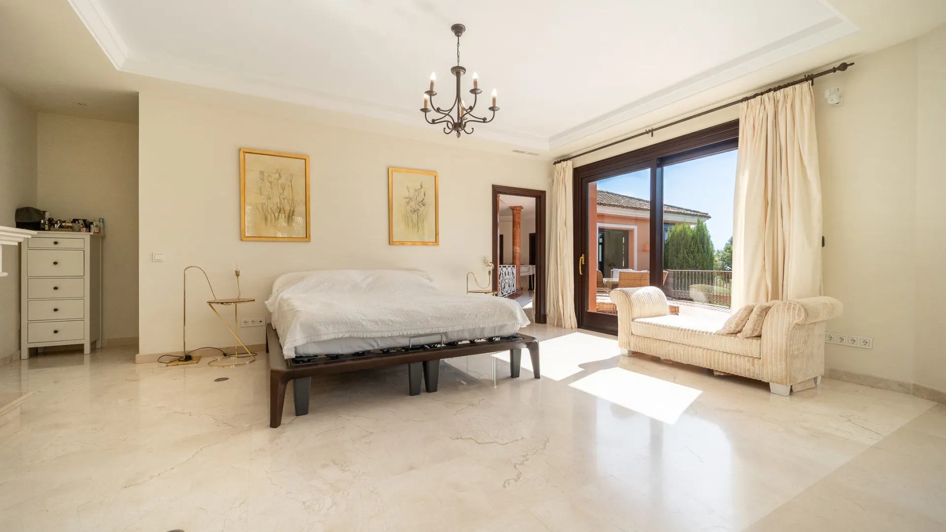 Sierra Blanca, villa en venta