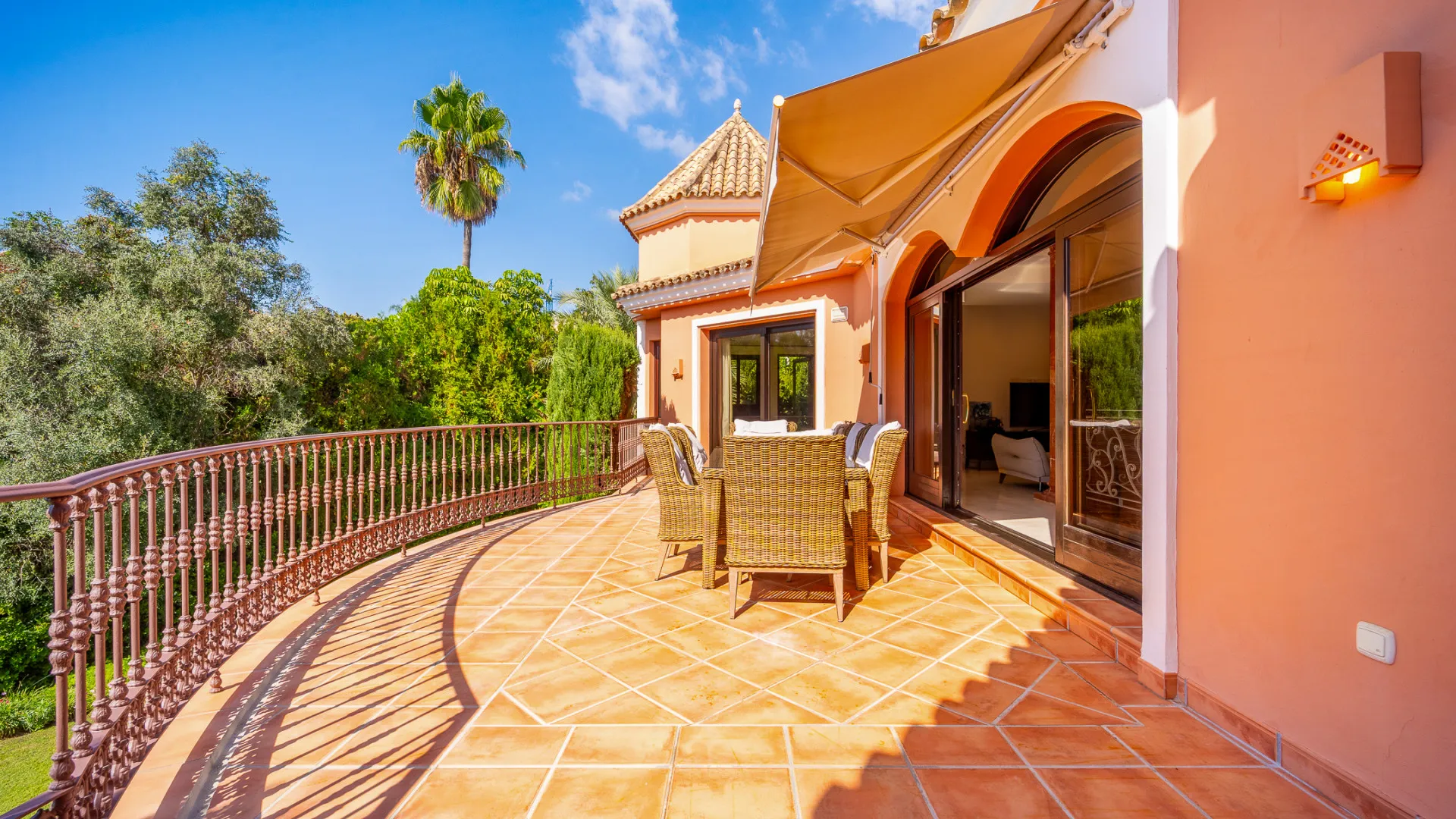 Sierra Blanca, villa en venta