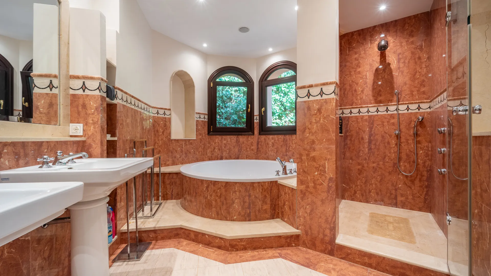 Sierra Blanca, villa en venta