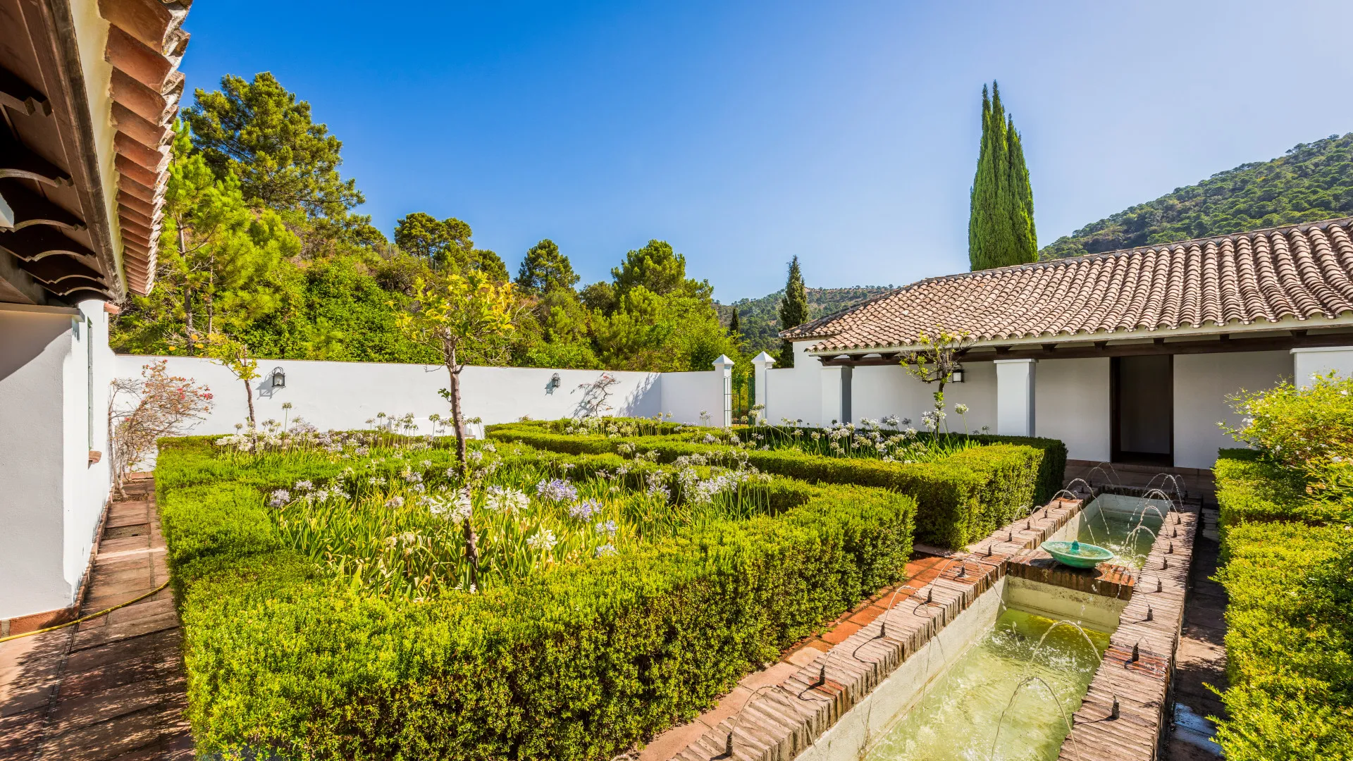 El Velerin villa for sale
