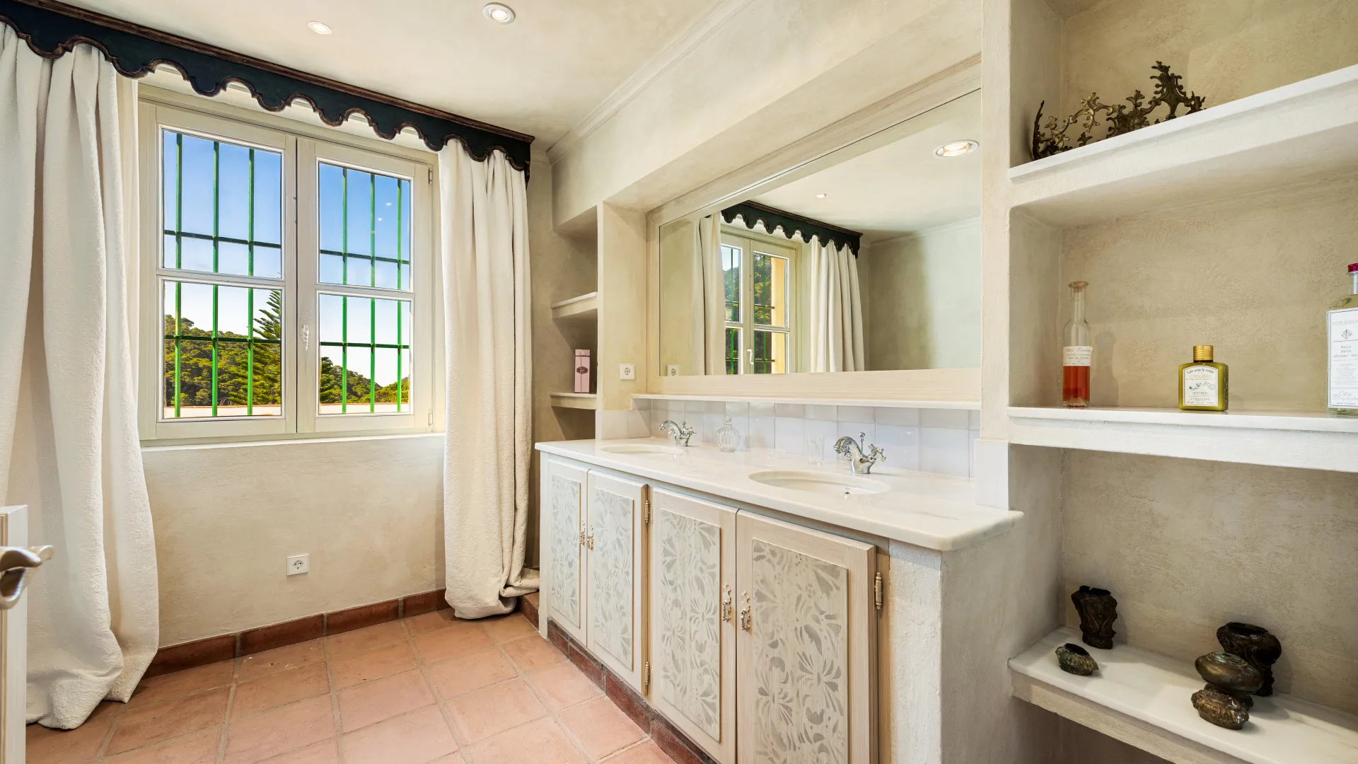 El Velerin villa for sale