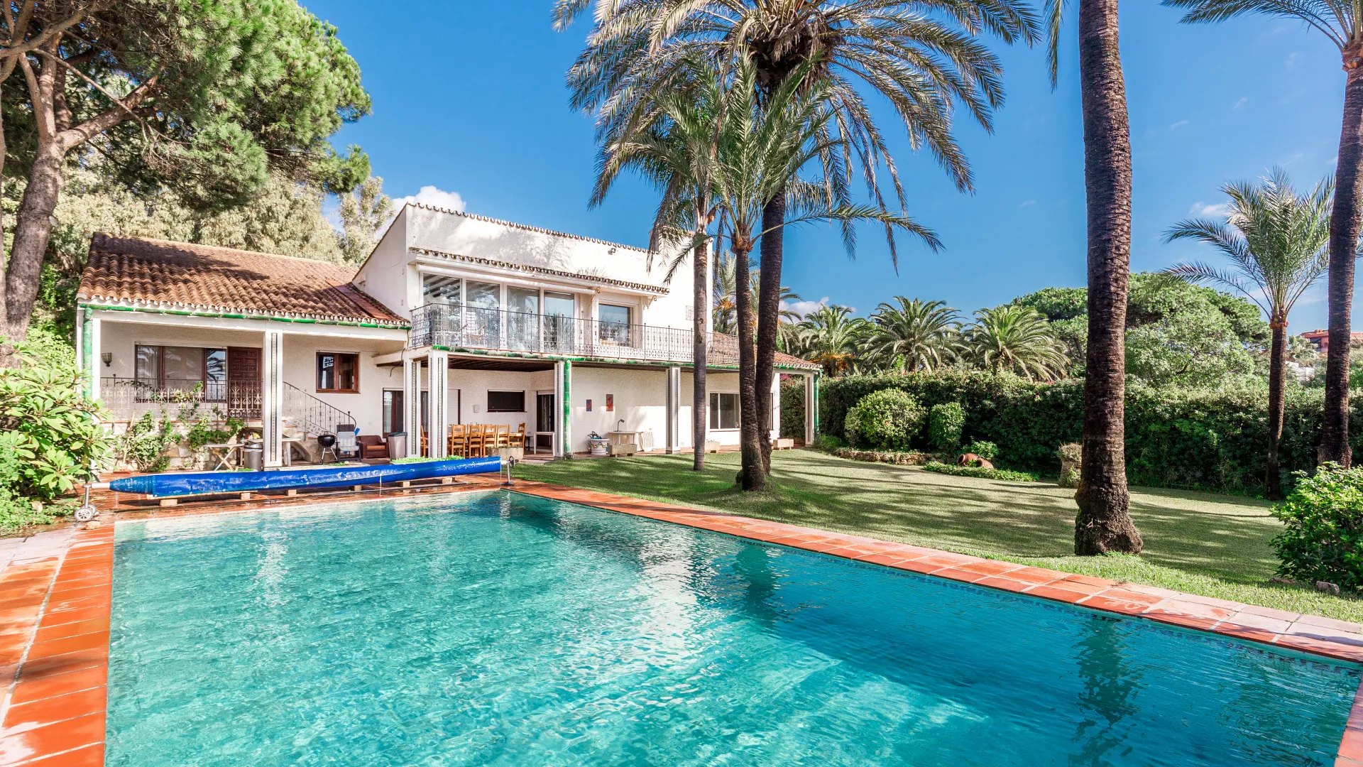 Villa con 5 dormitorios a la venta en La Reserva de los Monteros