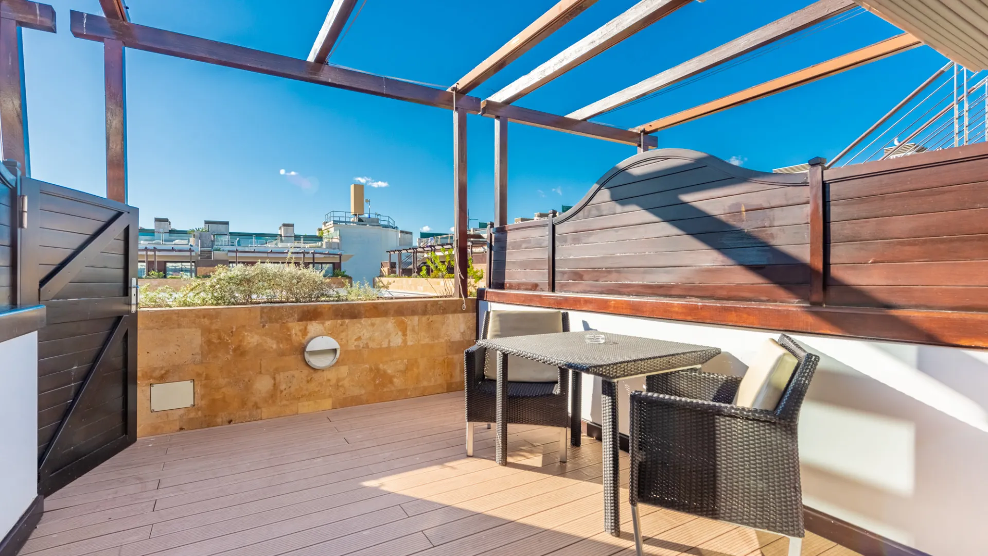 Guadalpin Banus, Ático de 2 dormitorios en venta
