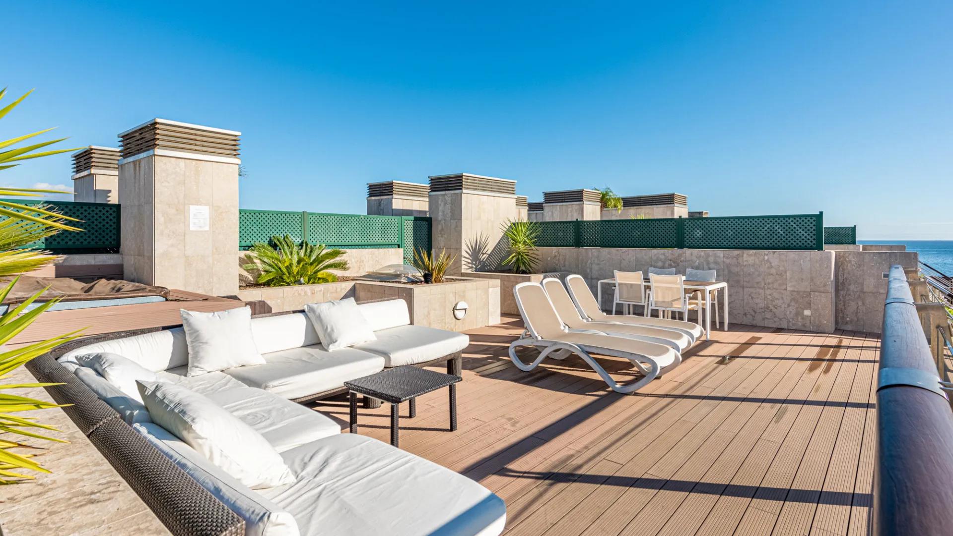 Guadalpin Banus, Ático de 2 dormitorios en venta