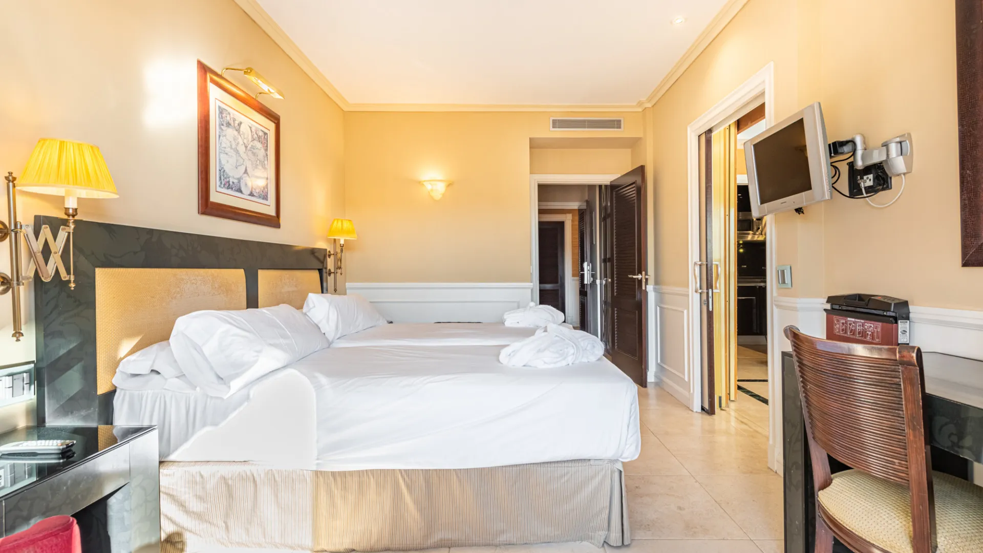 Guadalpin Banus, Ático de 2 dormitorios en venta