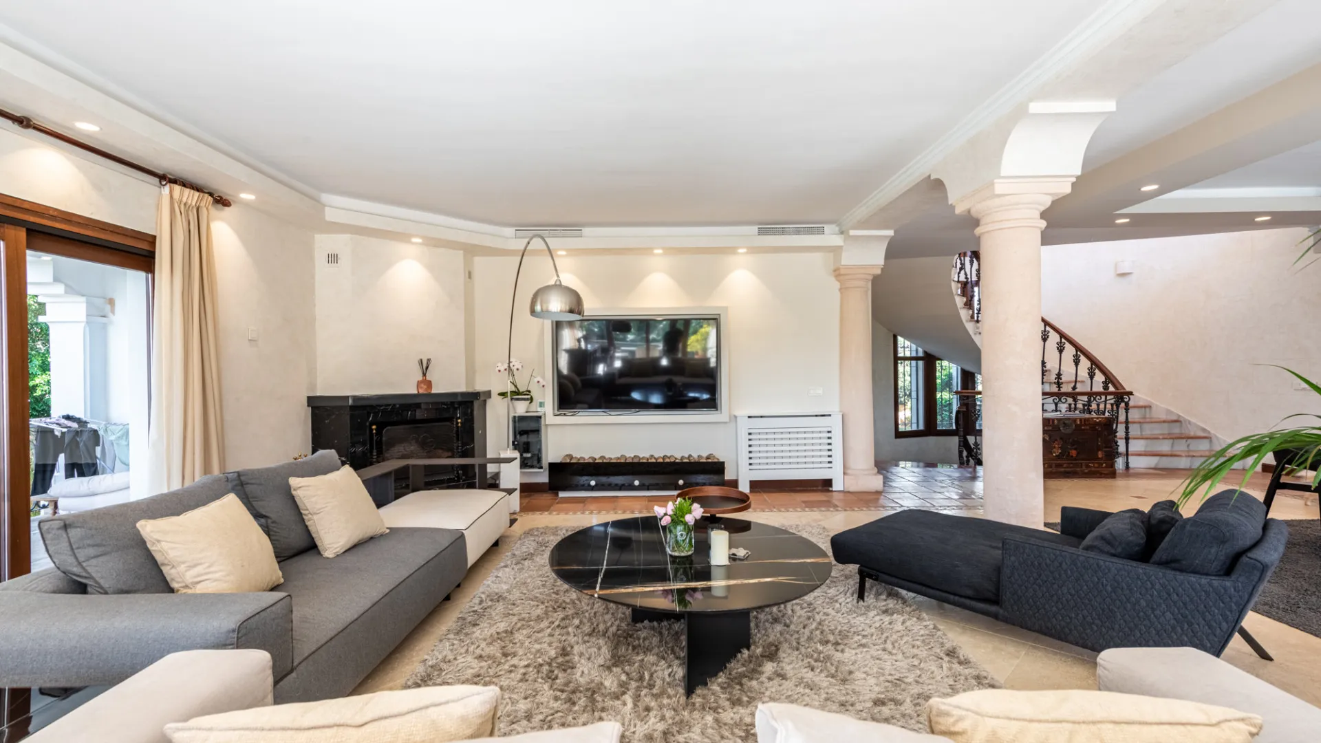 Villa en venta en Nueva Andalucia