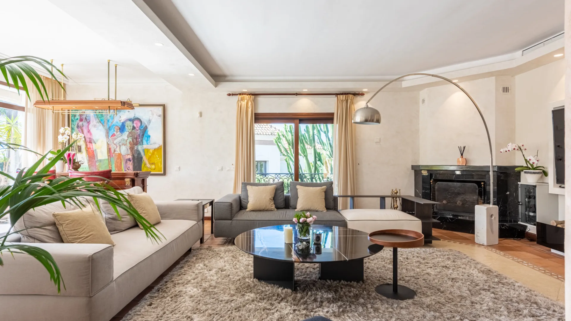 Villa en venta en Nueva Andalucia