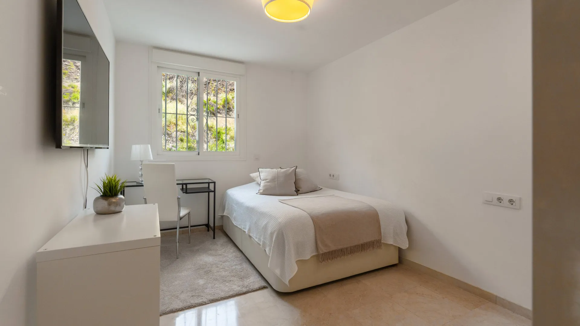Nueva Andalucia, apartamento en venta con 4 dormitorios