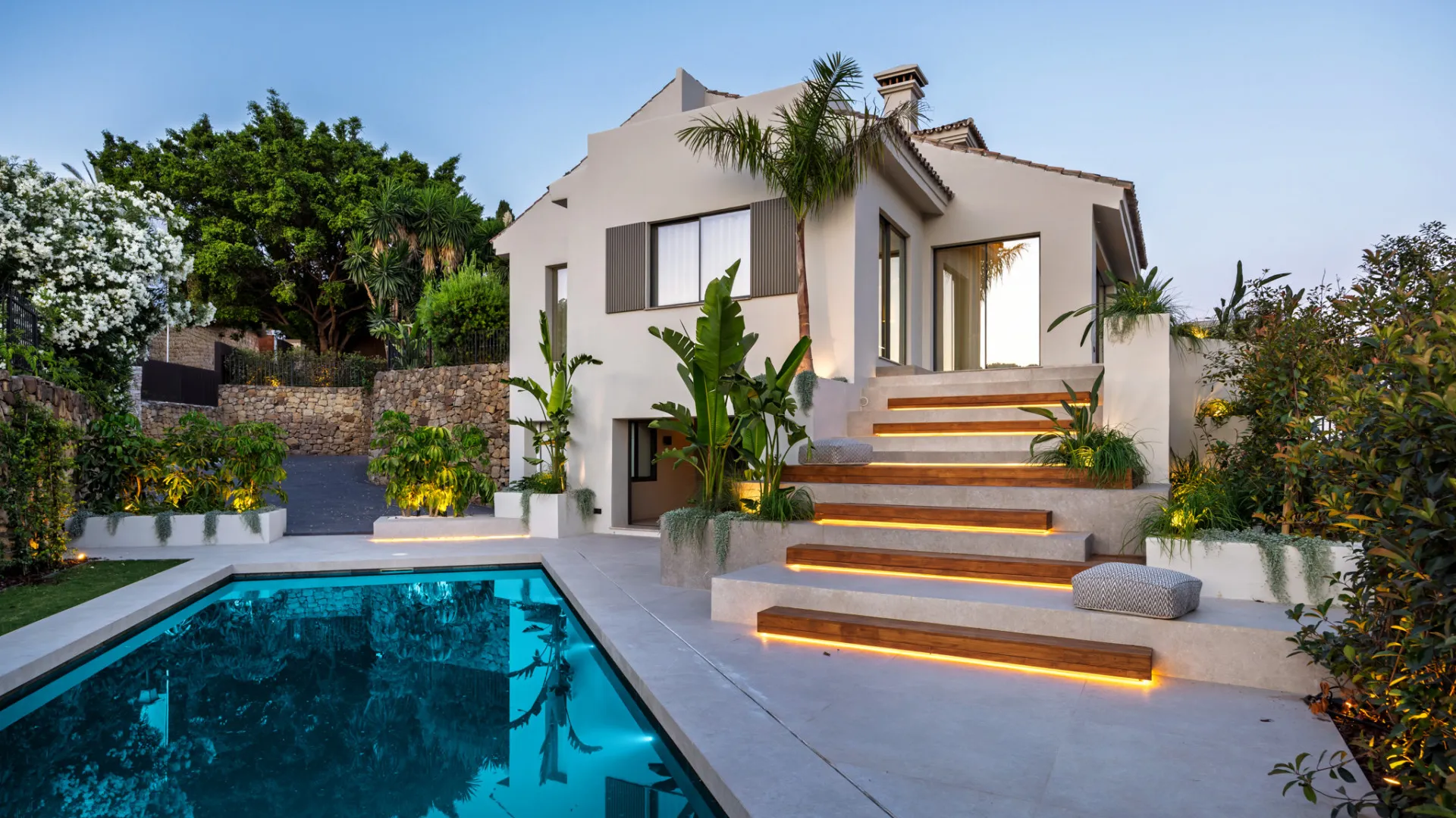 Villa en venta con 5 dormitorios en Haza del Conde