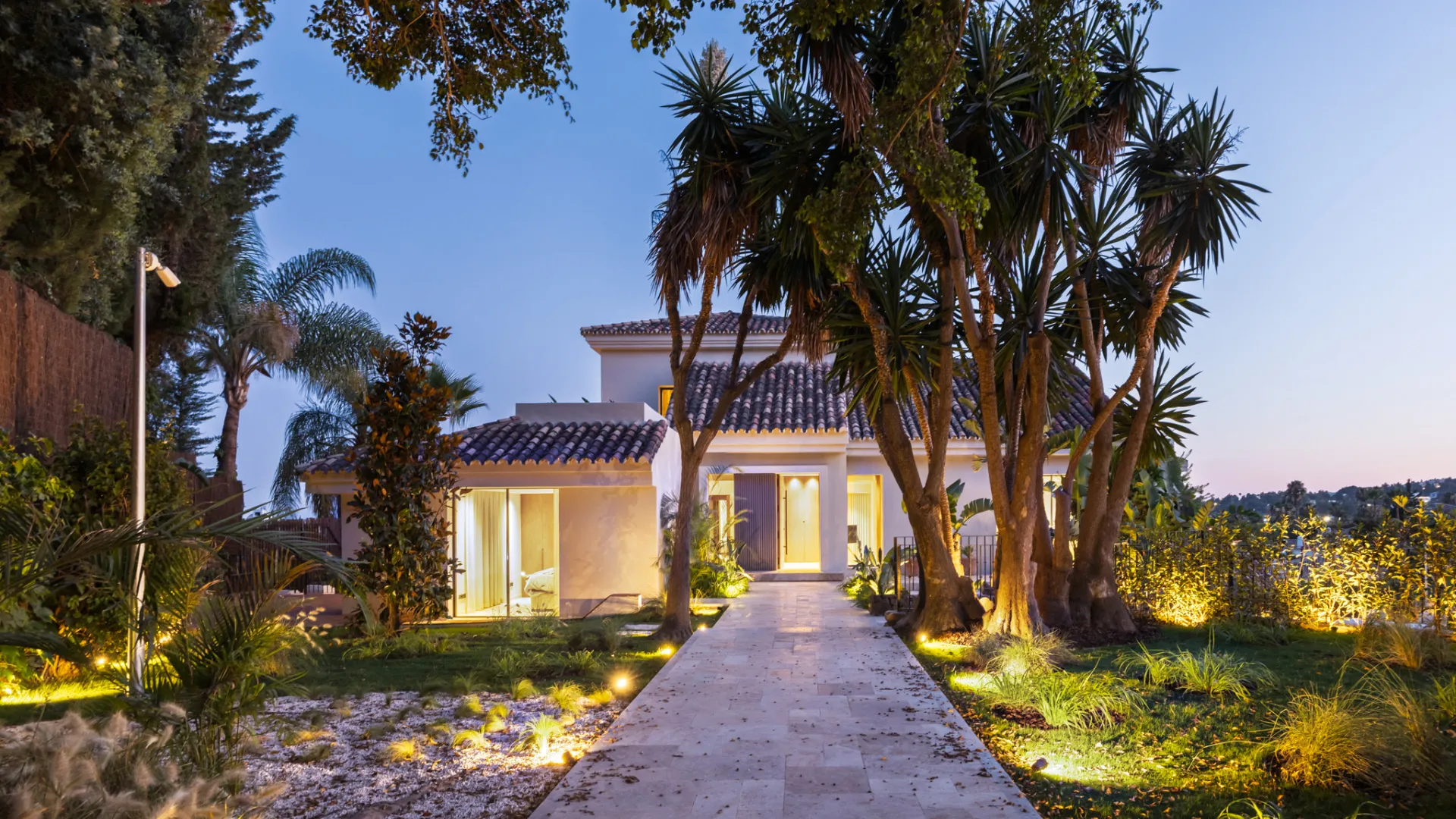 Villa en venta con 5 dormitorios en Haza del Conde
