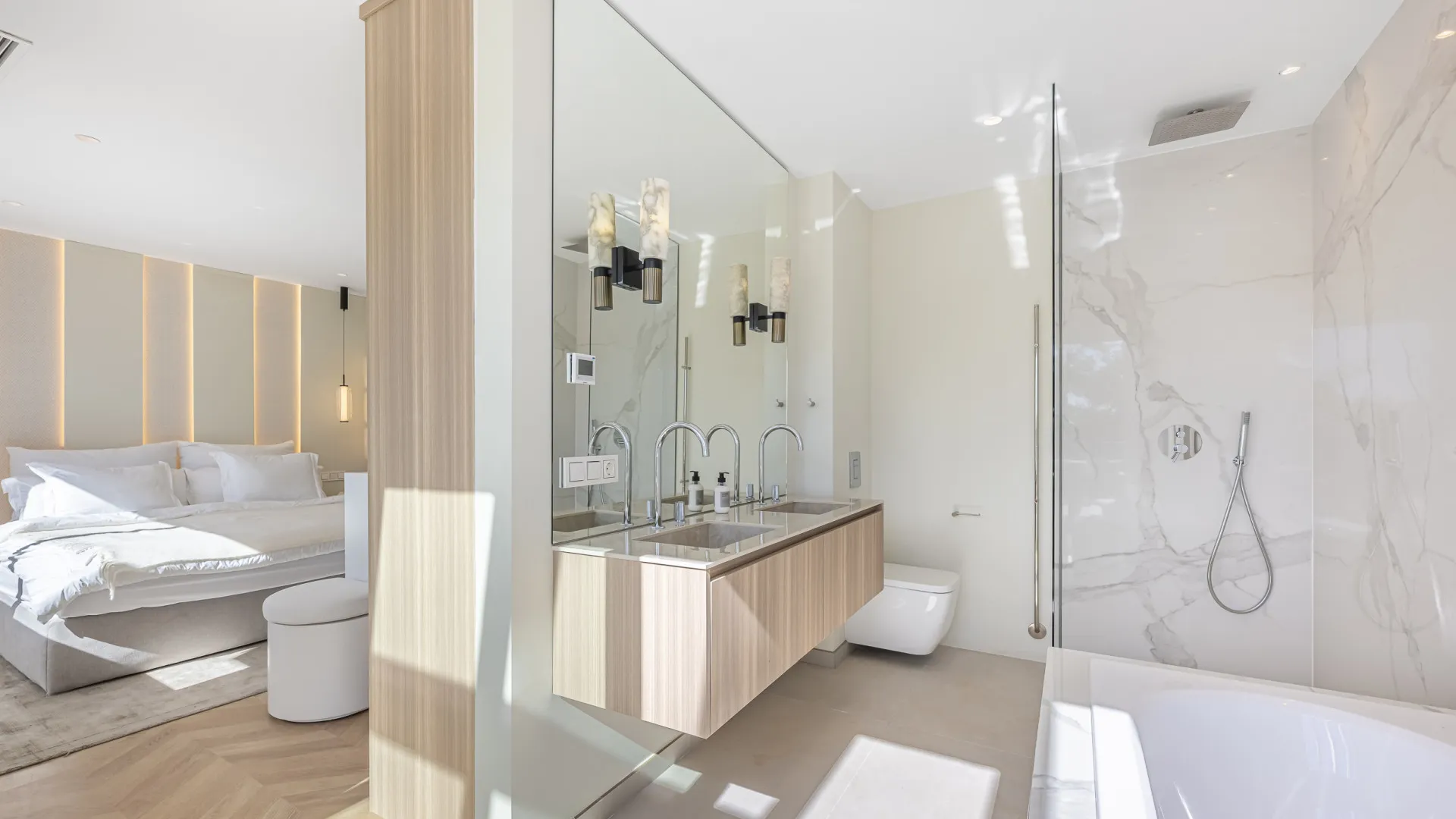 5 bedrooms town house for sale in Altos de Salamanca