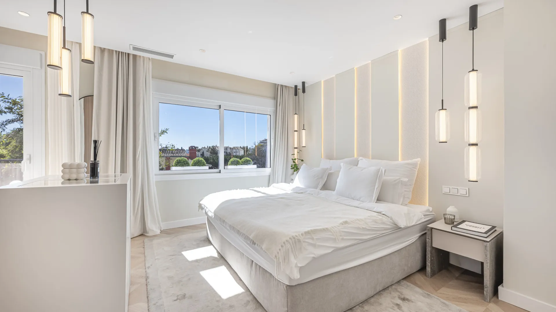 5 bedrooms town house for sale in Altos de Salamanca
