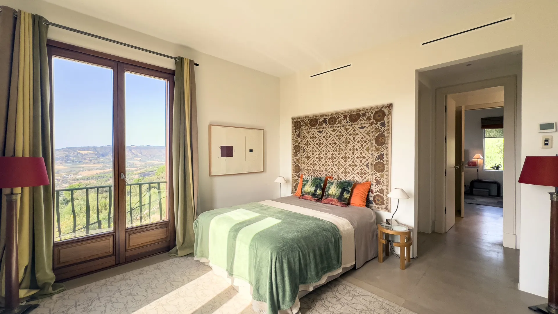 Villa for sale in Ronda with 4 bedrooms