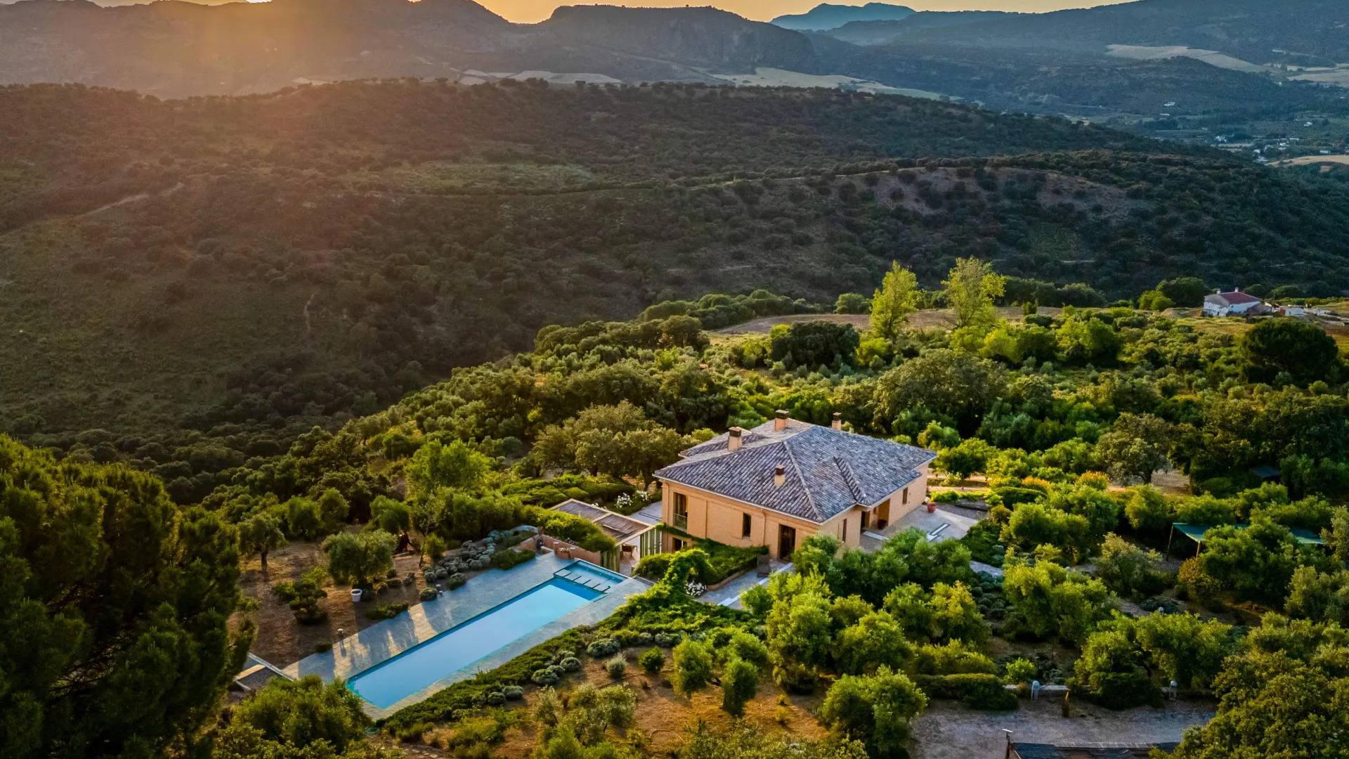 Villa for sale in Ronda with 4 bedrooms