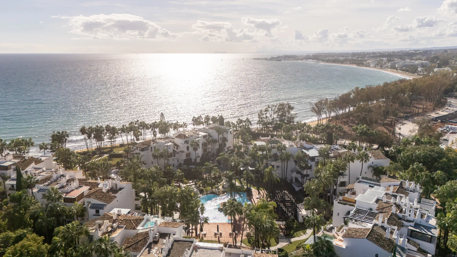 Se vende apartamento planta baja en Puente Romano