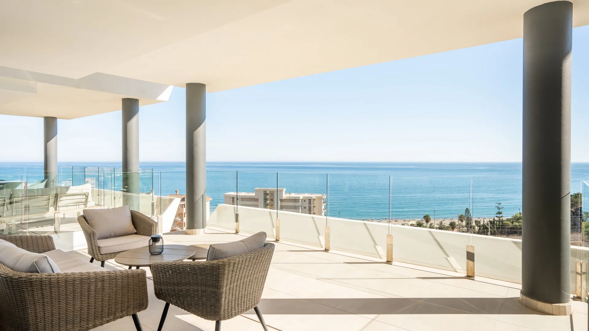 2 bedrooms apartment in Fuengirola for sale