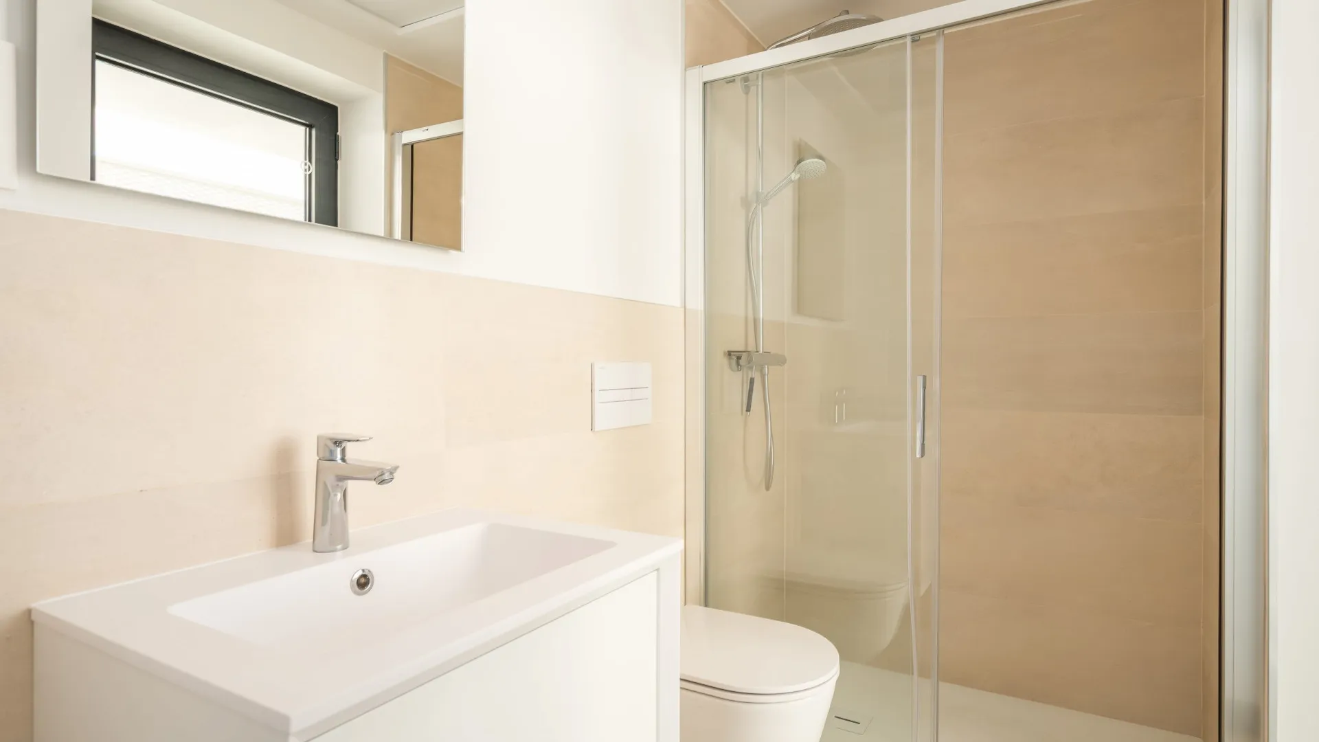 2 bedrooms apartment in Fuengirola for sale