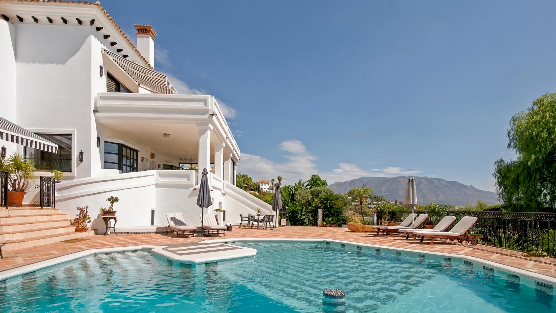 Villa for sale in Puerto del Capitan