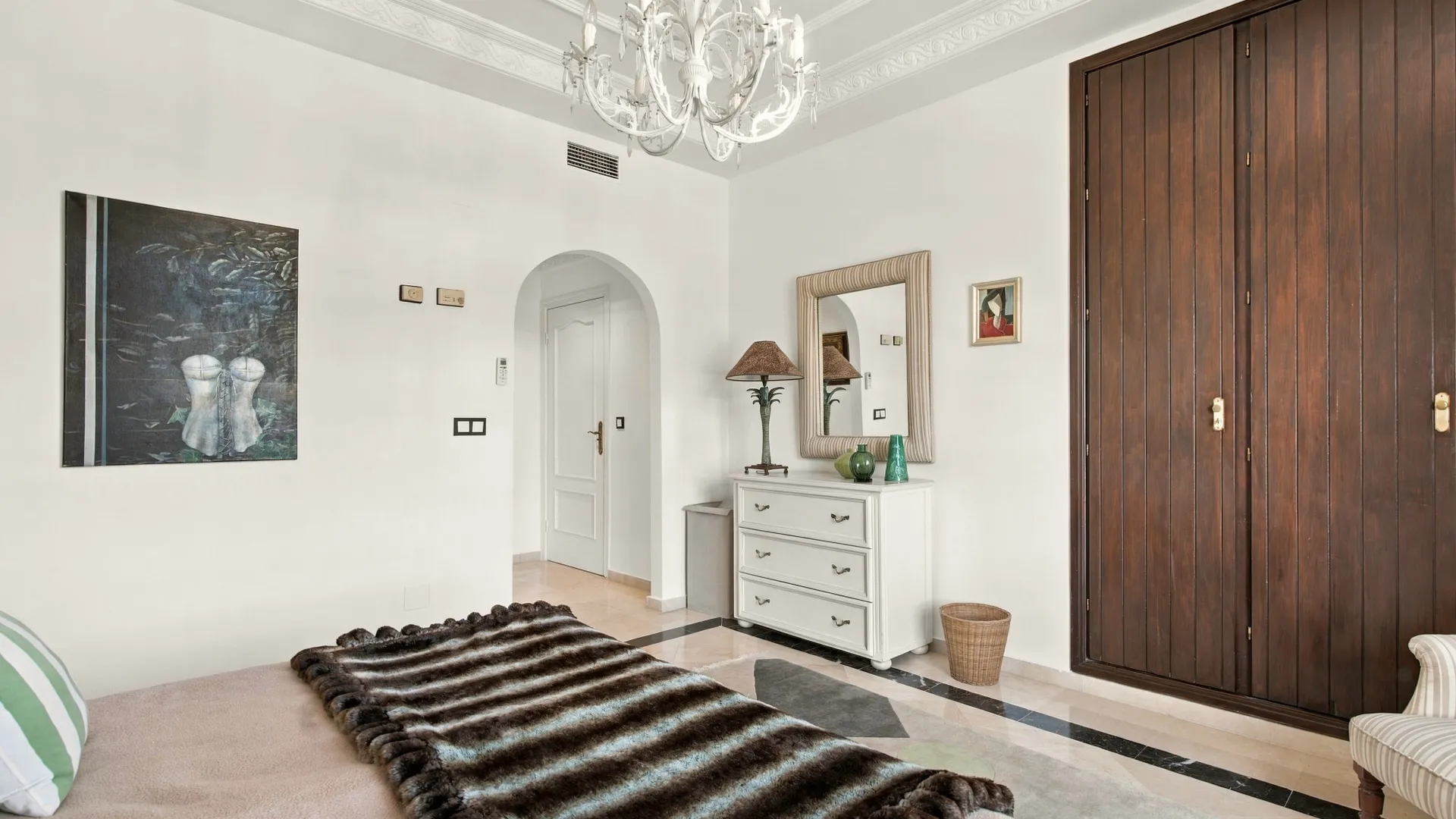 Villa for sale in Puerto del Capitan