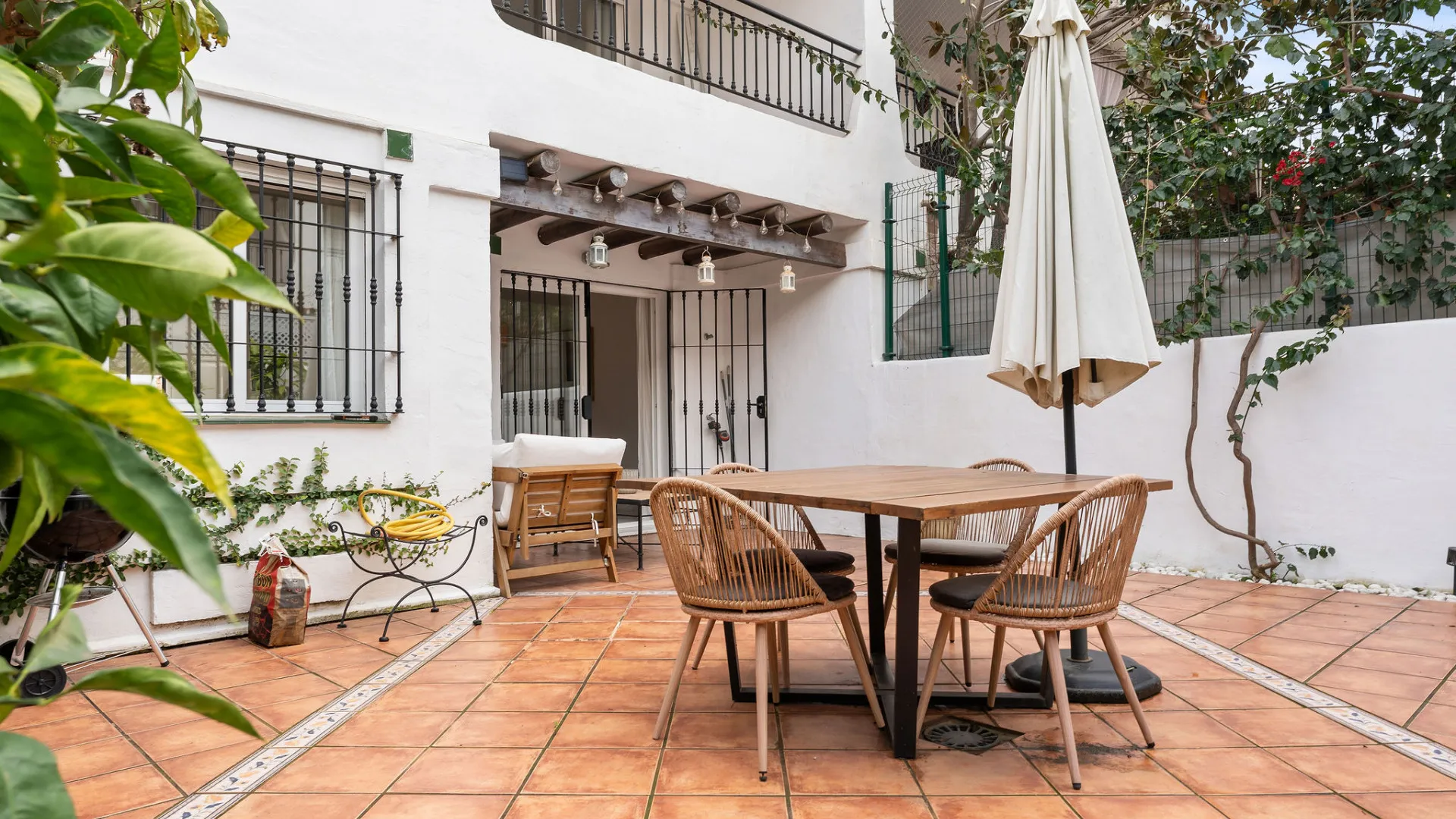 Los Naranjos de Marbella 4 bedrooms town house for sale