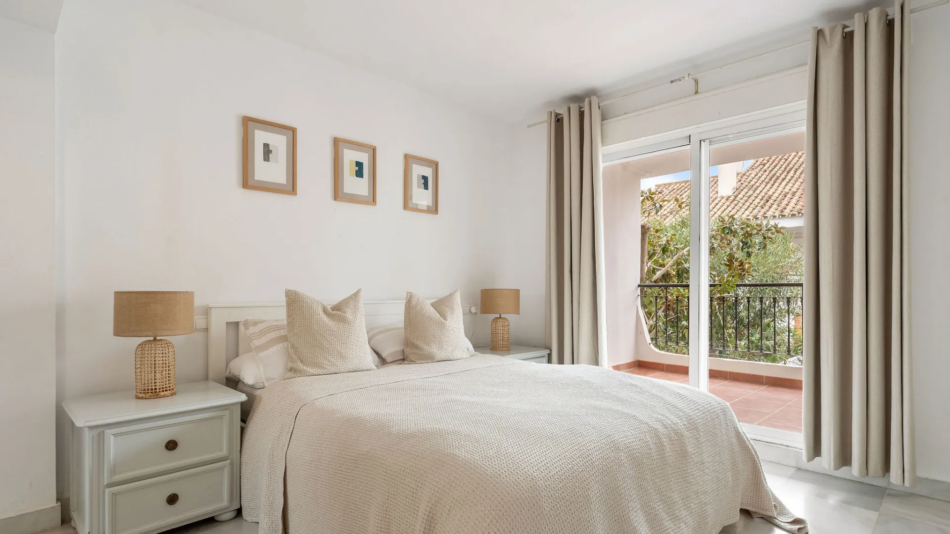 Los Naranjos de Marbella 4 bedrooms town house for sale