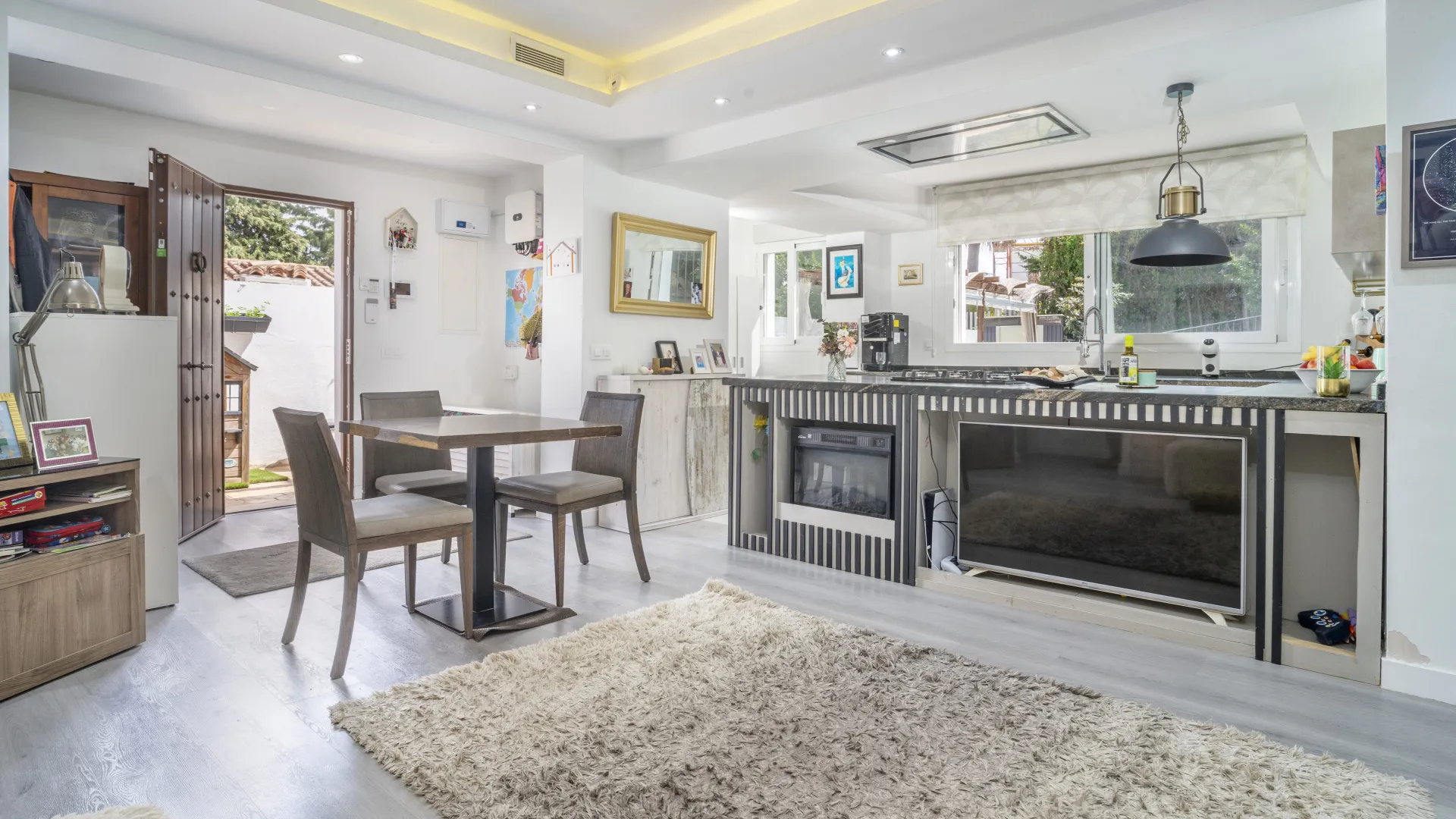3 bedrooms La Campana villa for sale
