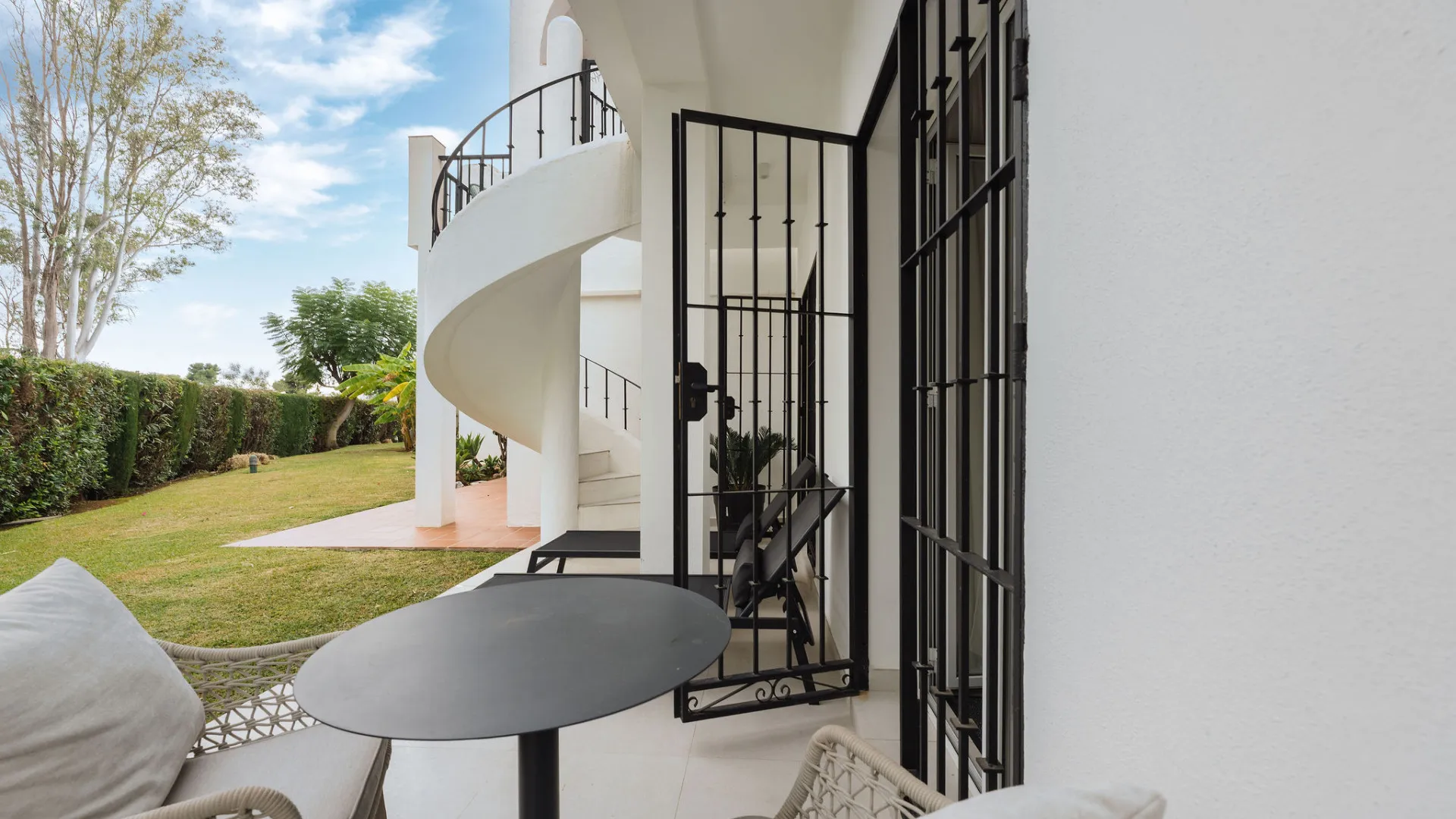 Pareado en venta en Aloha de 4 dormitorios