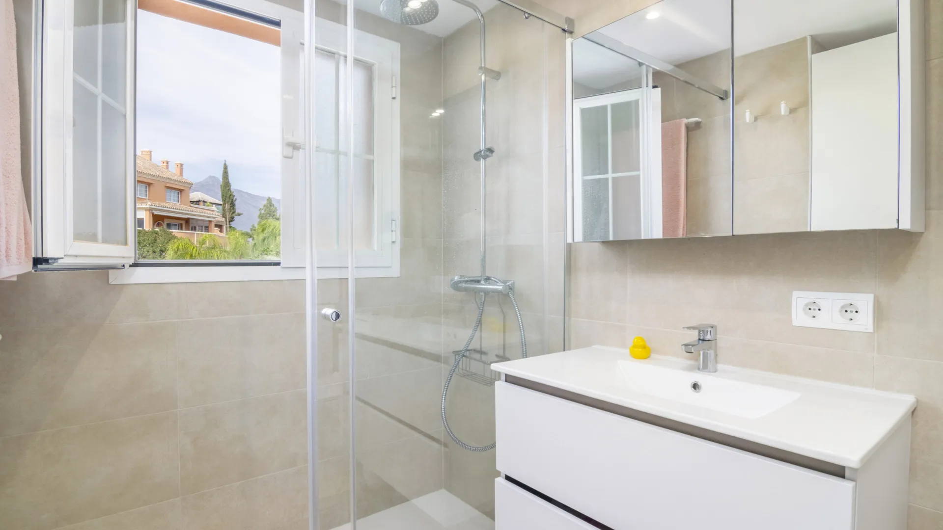 Atico duplex en venta en Andalucia Alta