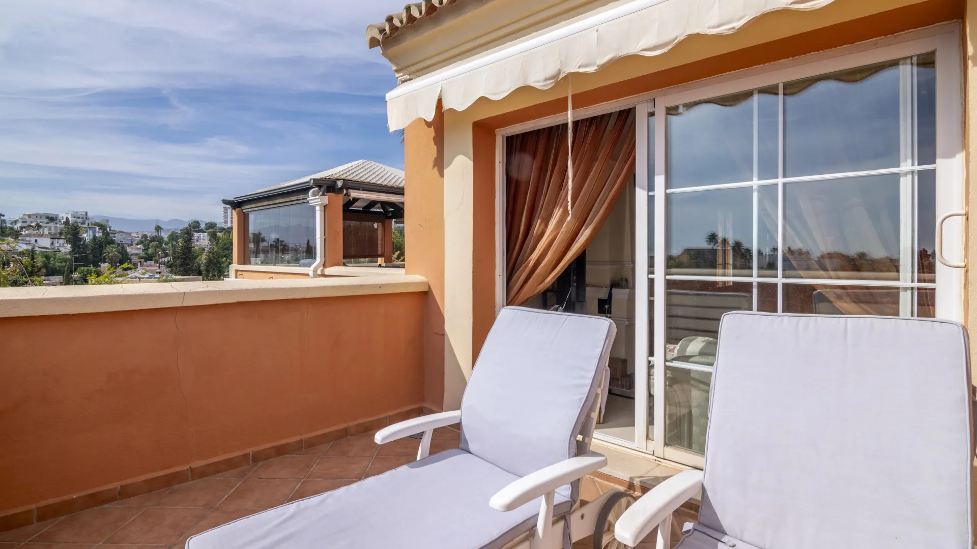Atico duplex en venta en Andalucia Alta