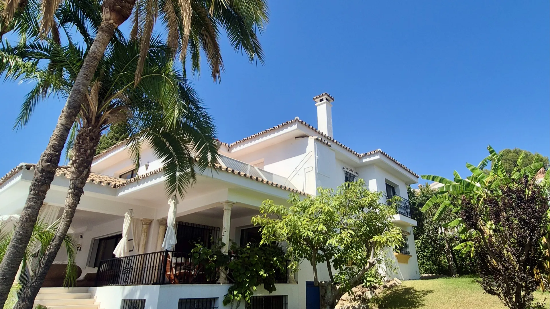 For sale La Campana 3 bedrooms villa