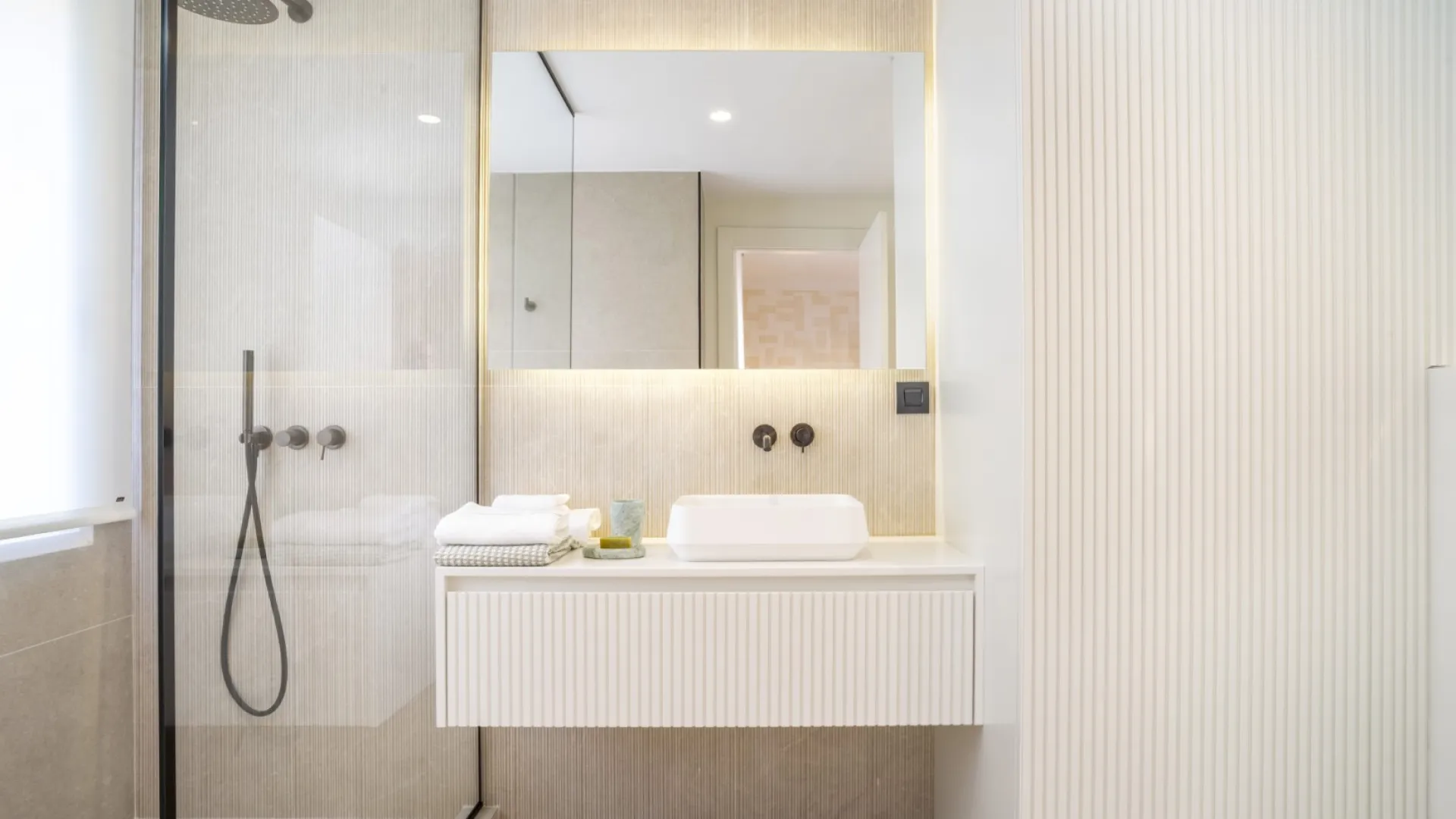 Apartment for sale in Albatross Hill