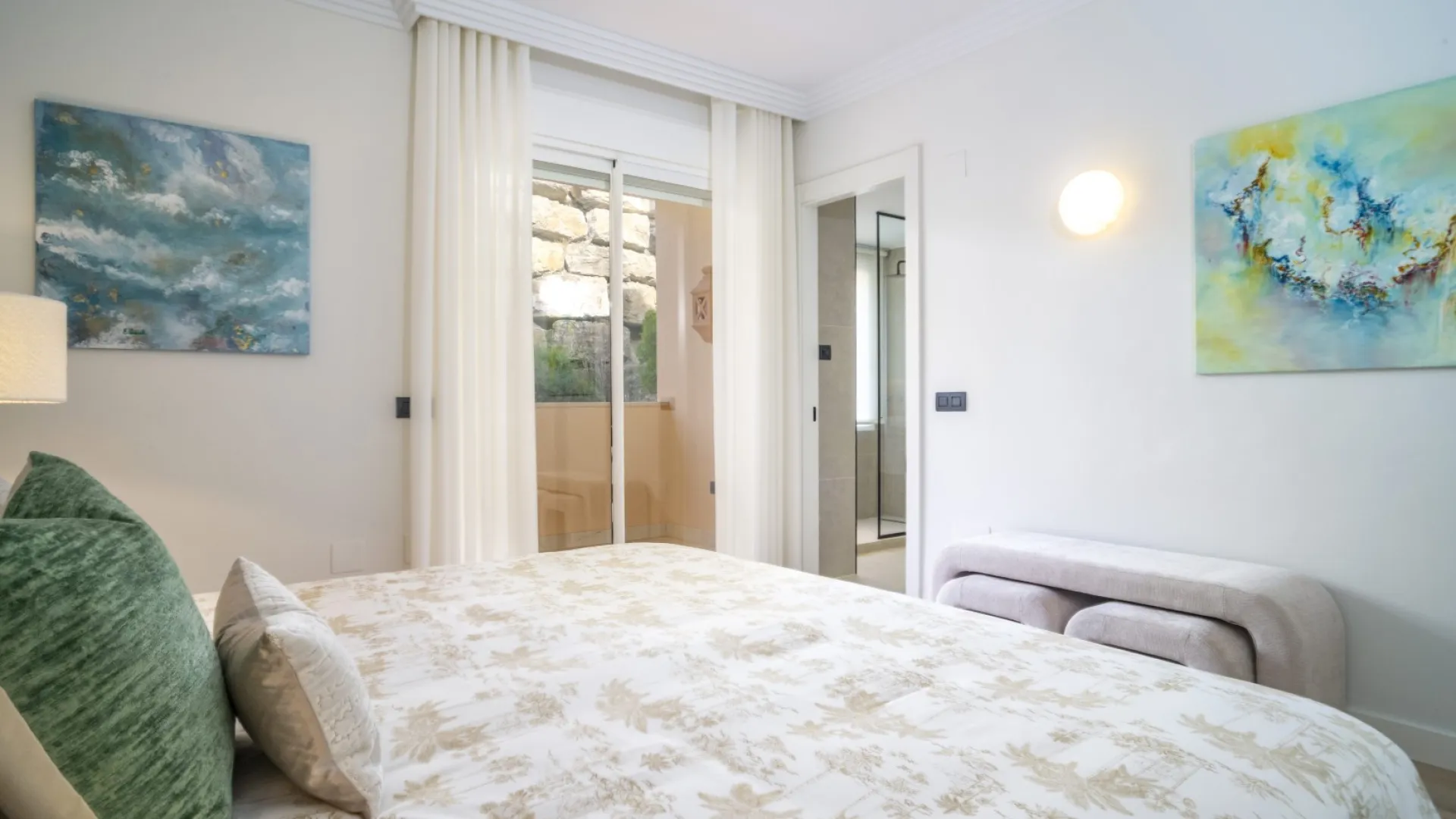 Apartment for sale in Albatross Hill