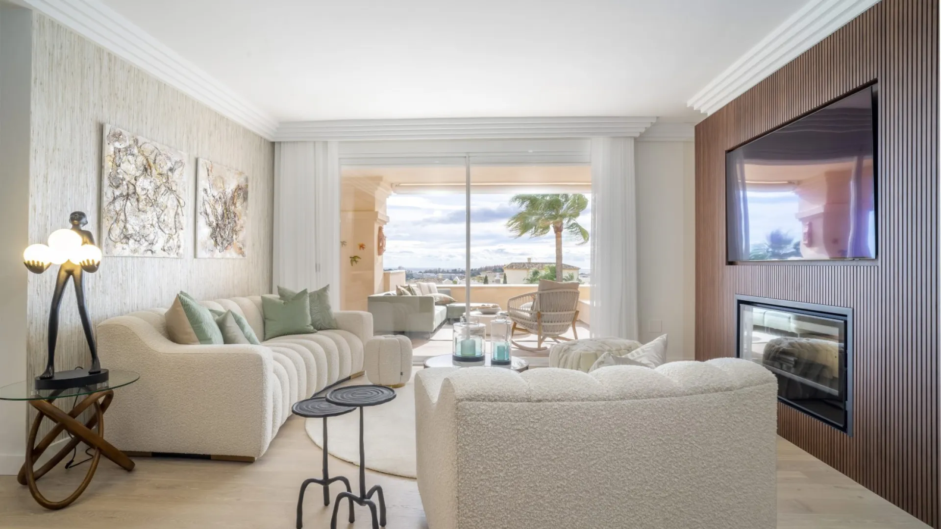 Apartment for sale in Albatross Hill