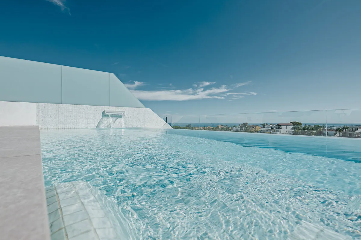Villa pareada a la venta en Celeste Marbella