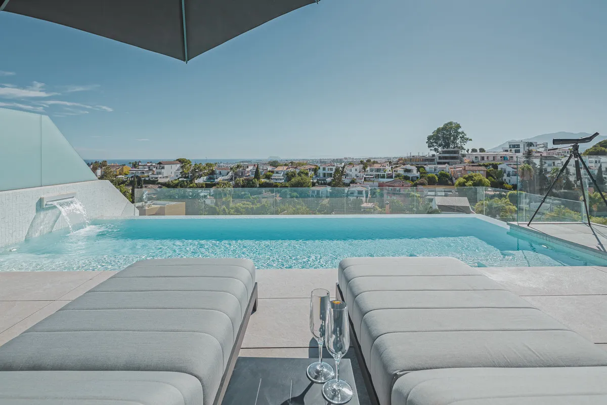 Villa pareada a la venta en Celeste Marbella