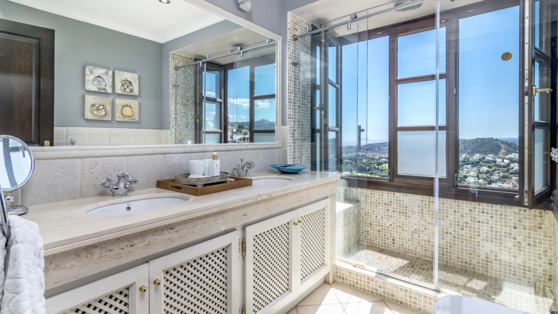 For sale La Heredia town house