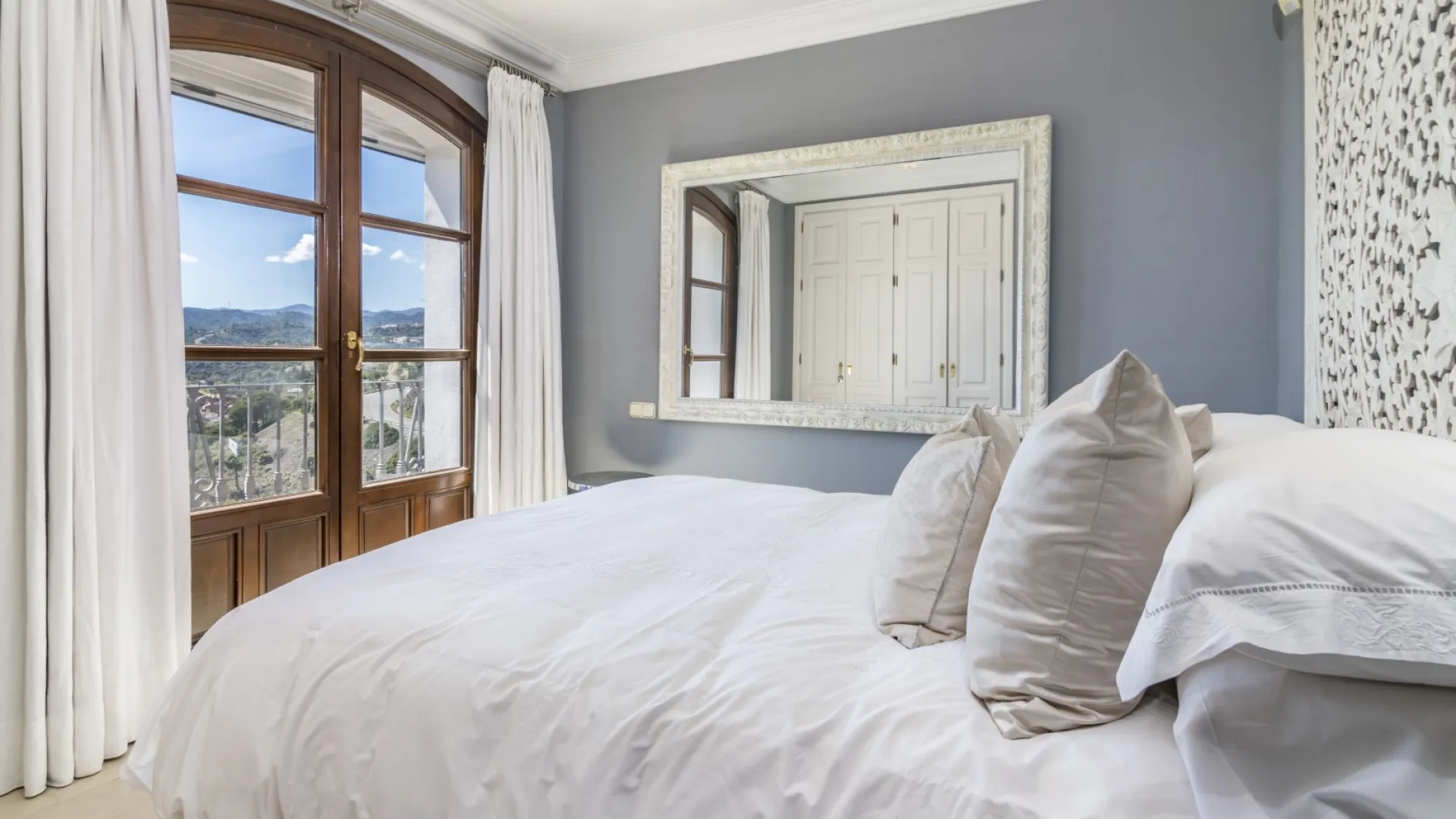 For sale La Heredia town house
