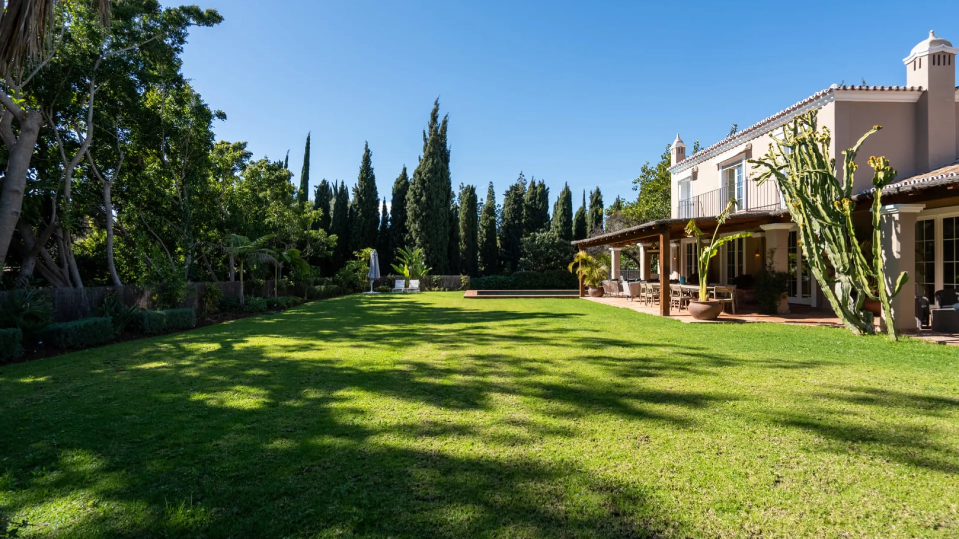 For sale Nagüeles 4 bedrooms villa